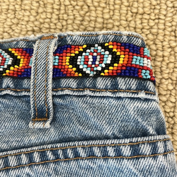 Vintage re-constructed detailed beaded Levi’s. Men’s converted into women’s. - Picture 14 of 15